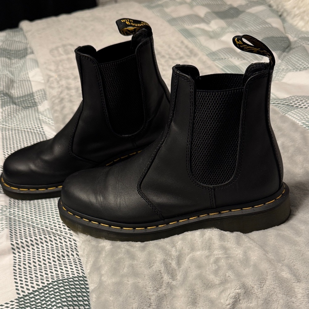 Doc Martens Black Leather Chelsea Boots